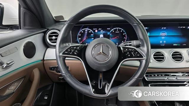 Mercedes-Benz E-Class W213 2021 Белый из Кореи, фото 4