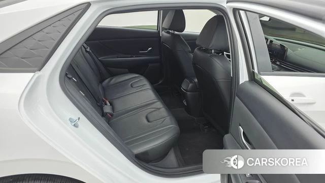 Hyundai The New Avante (CN7) 2025 Белый из Кореи, фото 3