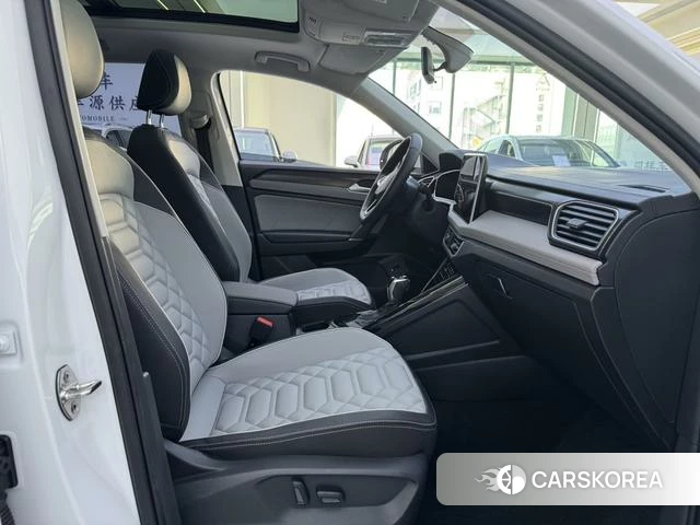 Volkswagen Tayron 2025 Белый из Китая, фото 3