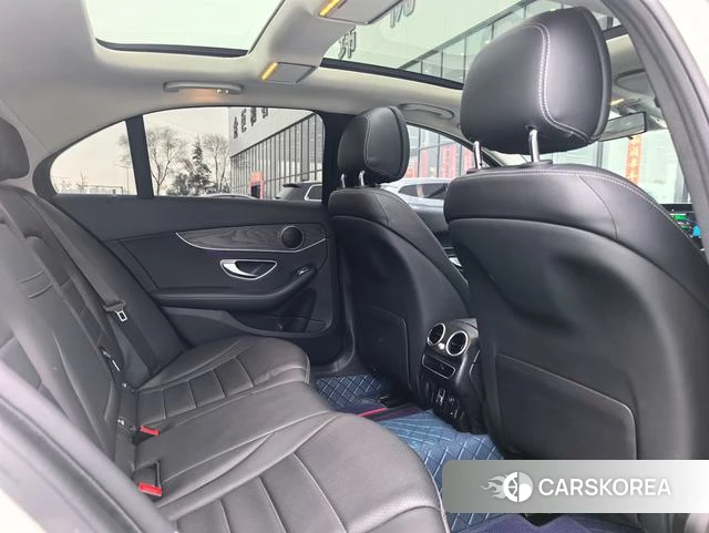 Mercedes-Benz C-class 2021 Белый из Китая, фото 3