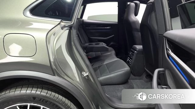 Porsche Makan EV 2025 Песочный из Кореи, фото 3