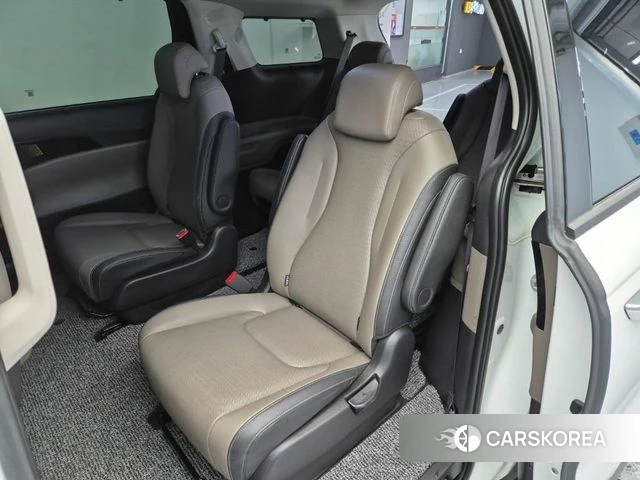 Kia The New Carnival 4th Generation 2025 Белый из Кореи, фото 3