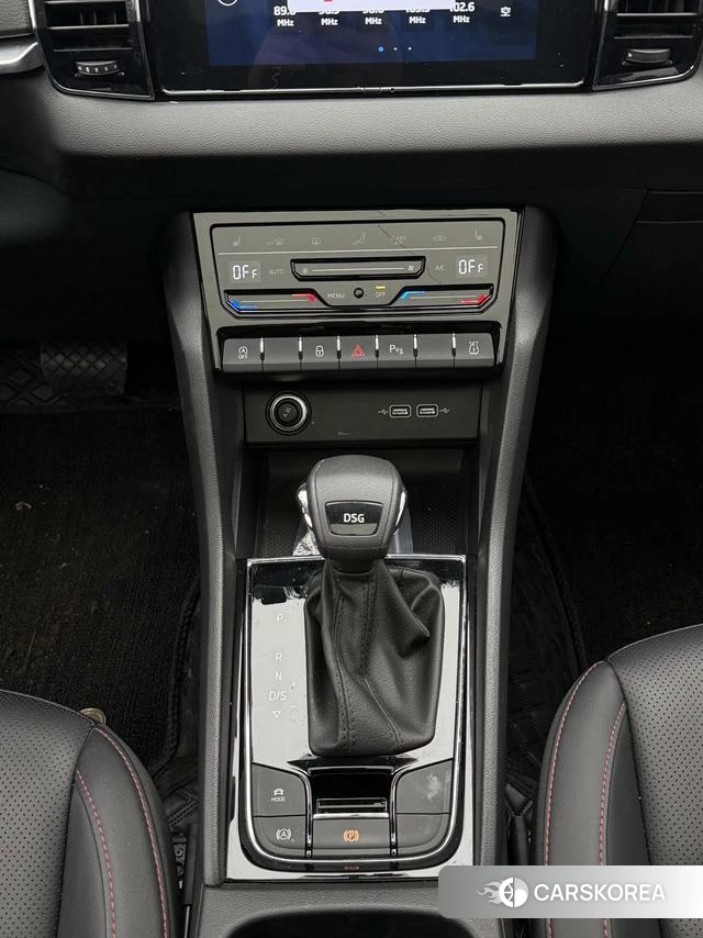 Skoda Karoq 2024 Белый из Китая, фото 3