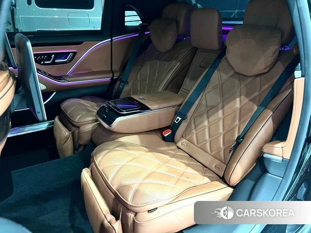 Mercedes-Benz Maybach S-Class 2024 Черный из Китая, фото 3