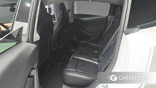 Tesla Model Y 2022 Белый из Кореи, фото 3
