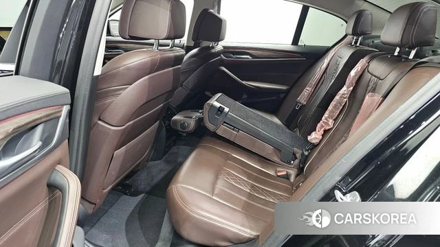 BMW 5 Series (G30) 2019 Черный из Кореи, фото 3