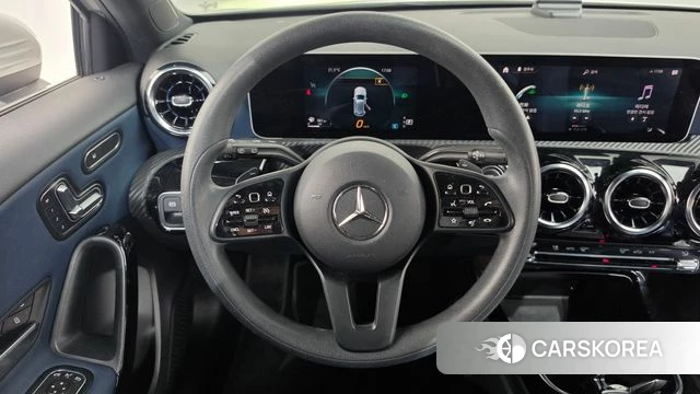 Mercedes-Benz A-Class W177 2019 Белый из Кореи, фото 3