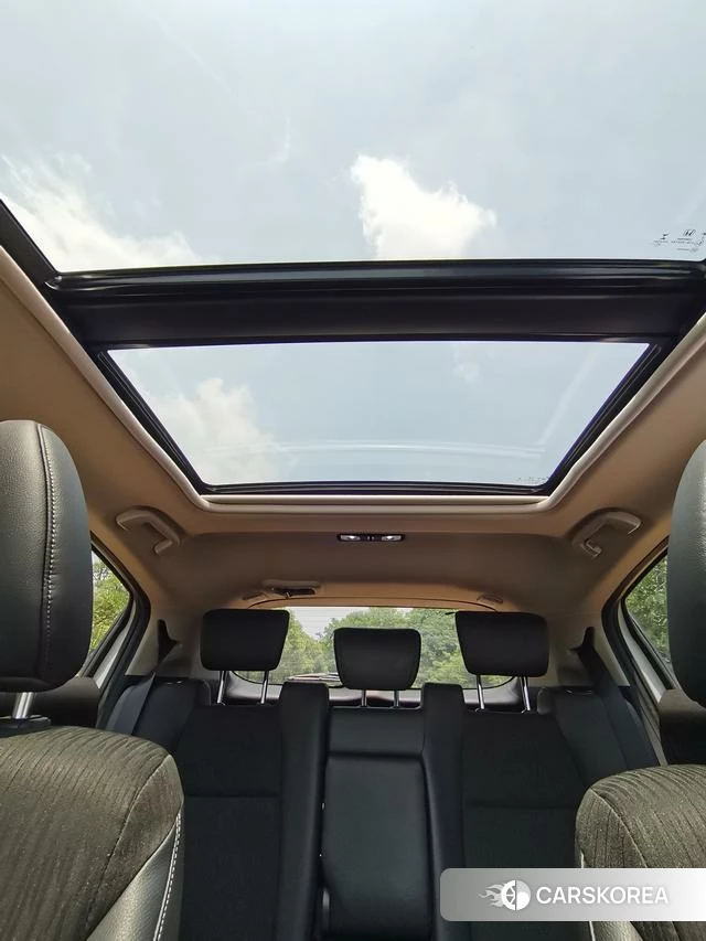 Honda Vezel 2021 Белый из Китая, фото 3