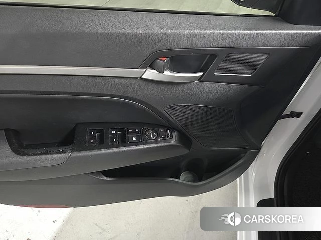 Hyundai The New Avante AD 2018 Белый из Кореи, фото 3