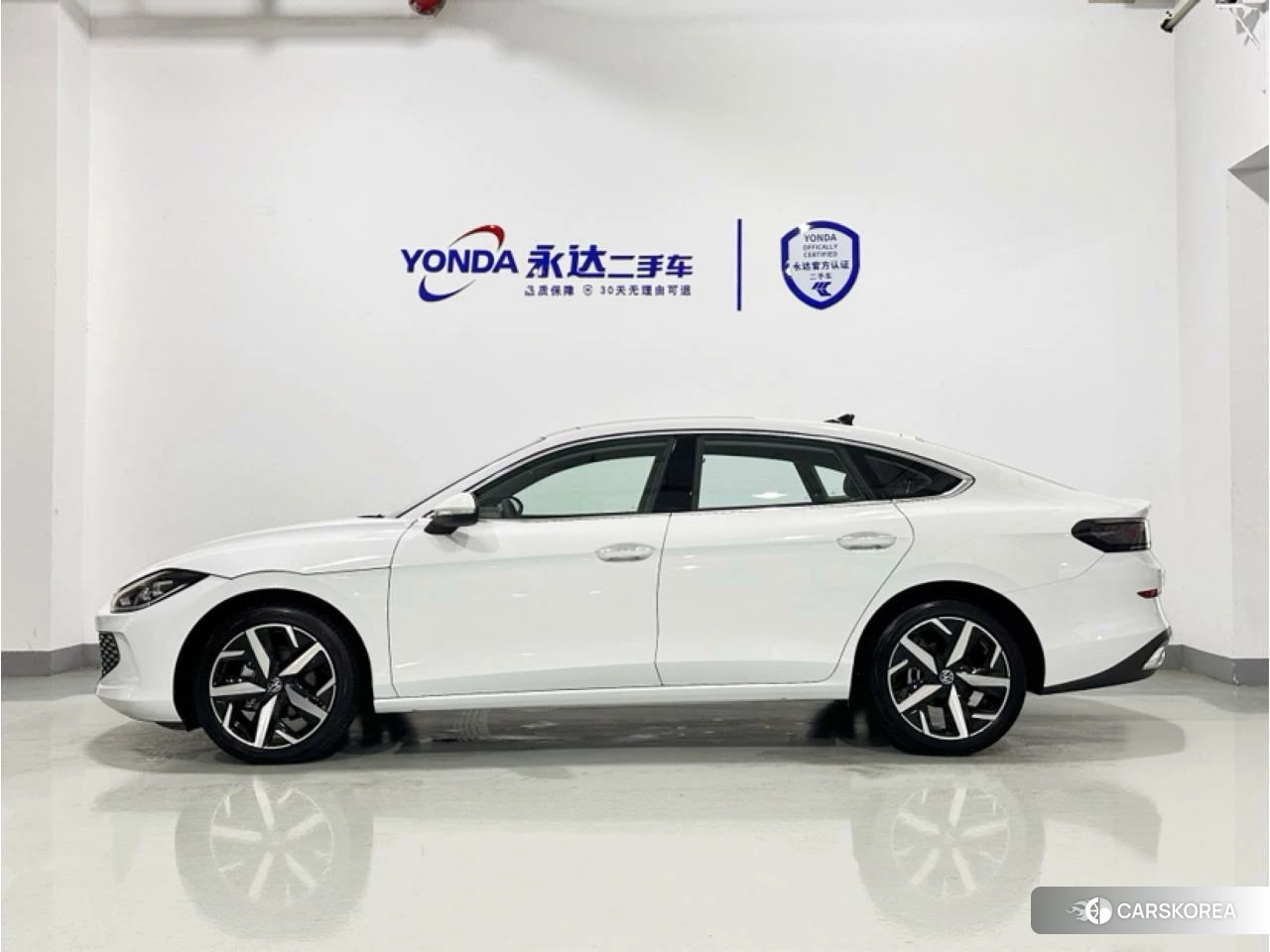 Volkswagen Lamando 2024 Белый из Китая, фото 3