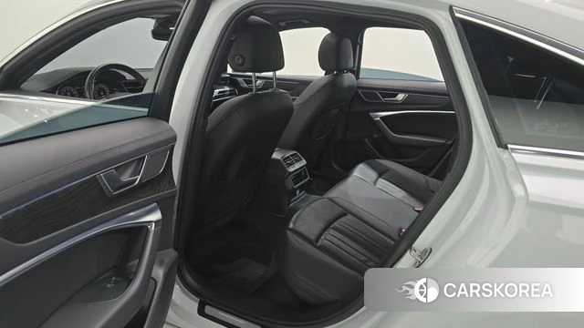 Audi A6 (C8) 2019 Белый из Кореи, фото 3