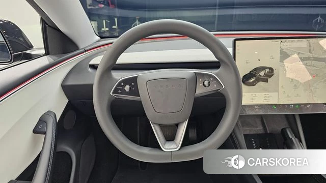 Tesla Model 3 2024 Черный из Кореи, фото 3