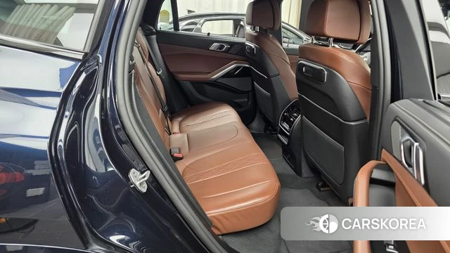 BMW X6 (G06) 2025 Черный из Кореи, фото 3