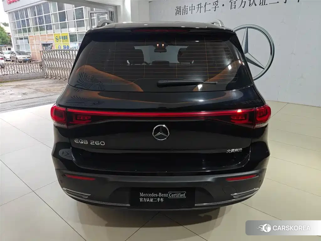 Mercedes-Benz EQB 2023 Черный из Китая, фото 3