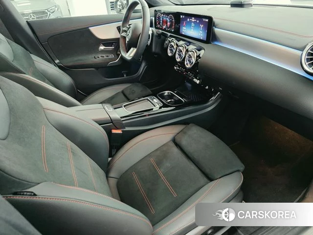 Mercedes-Benz CLA-Class C118 2026 Белый из Кореи, фото 3