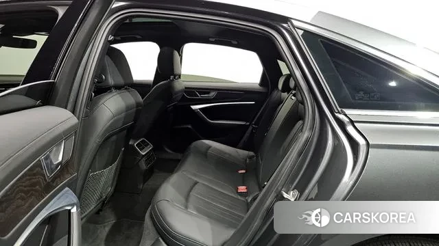 Audi A6 (C8) 2021 Серый из Кореи, фото 3