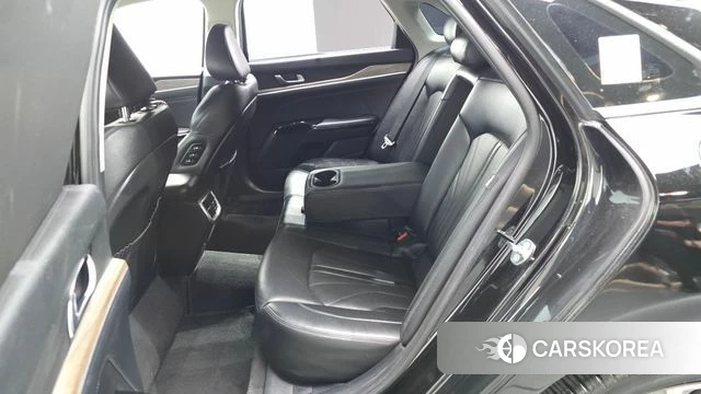 Kia K5 3rd generation 2023 Черный из Кореи, фото 3