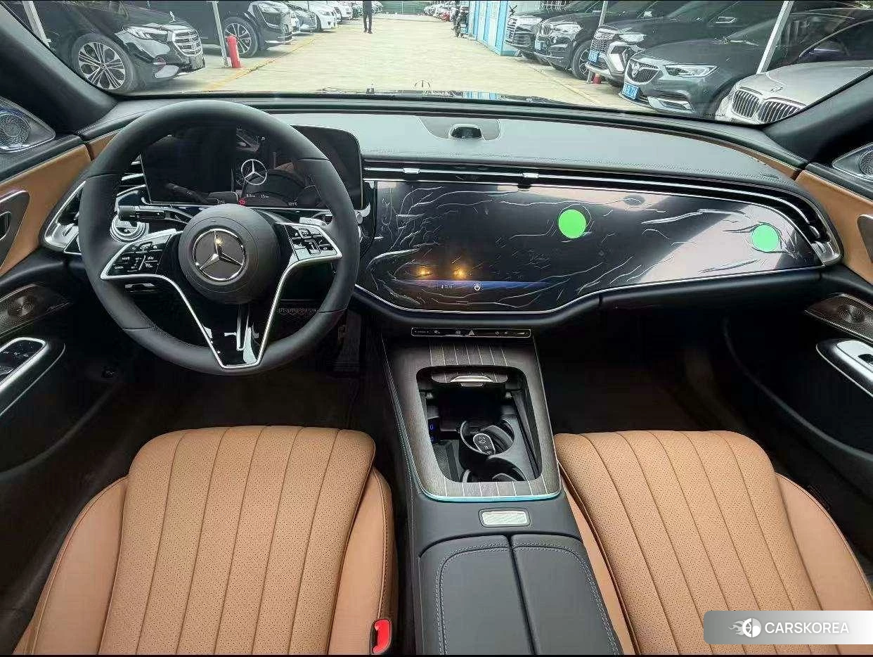 Mercedes-Benz E-Class 2026 Черный из Китая, фото 3