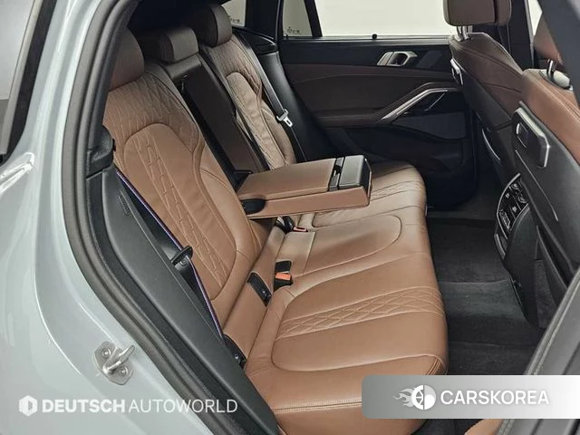 BMW X6 (G06) 2025 Небесно-голубой из Кореи, фото 3