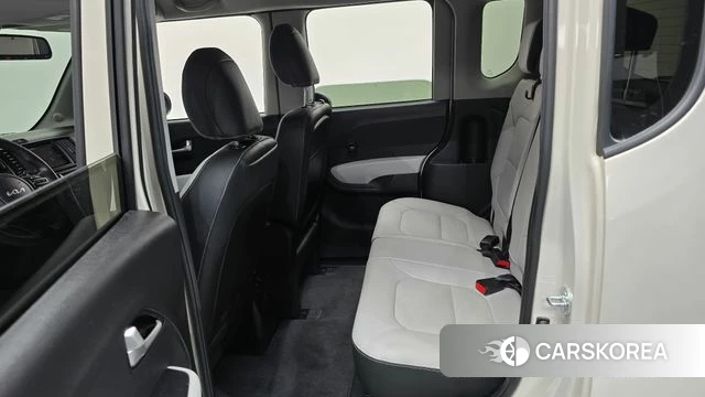 Kia The New Kia Ray 2023 Жемчужный цвет из Кореи, фото 3