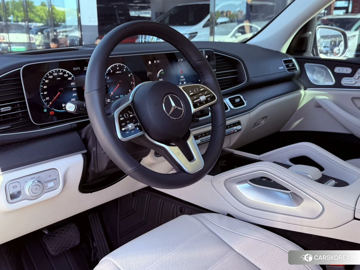 Mercedes-Benz GLE 2023 Зеленый из Китая, фото 3