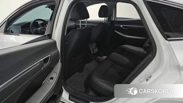 Hyundai Sonata (DN8) 2022 Белый из Кореи, фото 3