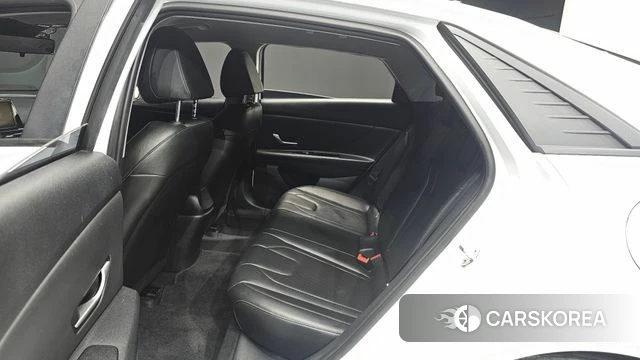 Hyundai Avante (CN7) 2022 Белый из Кореи, фото 3