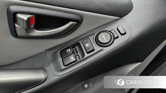 Hyundai The New Grand Starex 2018 Серебристо-серый из Кореи, фото 3
