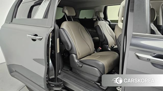 Kia The New Carnival 4th Generation 2024 Серый из Кореи, фото 3