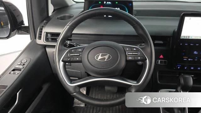 Hyundai Staria 2025 Белый из Кореи, фото 3