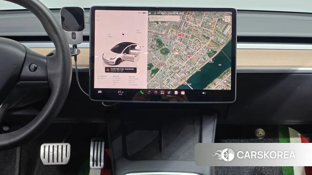 Tesla Model 3 2022 Белый из Кореи, фото 3