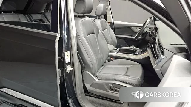 Audi Q7 (4M) 2021 Черный из Кореи, фото 3