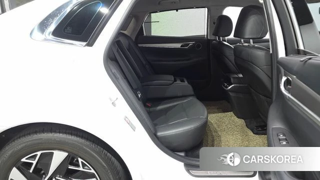Hyundai The New Grandeur IG Hybrid 2022 Белый из Кореи, фото 3