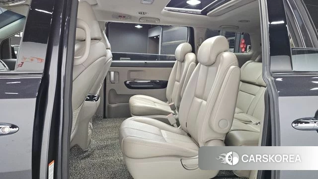 Kia The New Carnival 2018 Серый из Кореи, фото 3