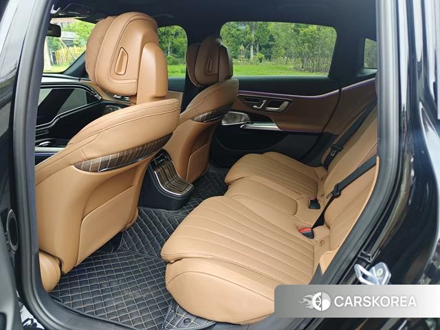 Mercedes-Benz E-Class 2026 Черный из Китая, фото 3