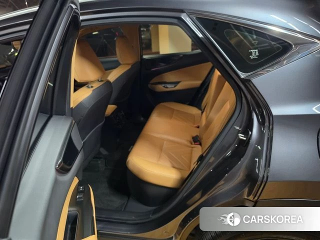 Lexus NX350h Second generation 2023 Серый из Кореи, фото 3