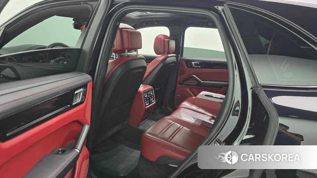 Porsche Cayenne (PO536) 2021 Черный из Кореи, фото 3