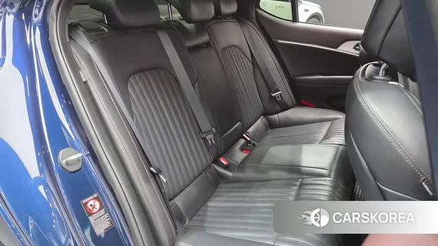 Genesis G70 2019 Синий из Кореи, фото 3
