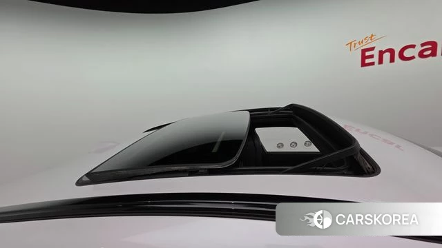 BMW X6 (G06) 2024 Белый из Кореи, фото 3