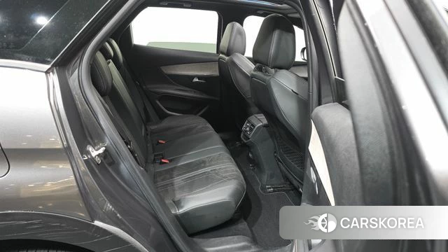 Peugeot 3008 second generation 2021 Серый из Кореи, фото 3