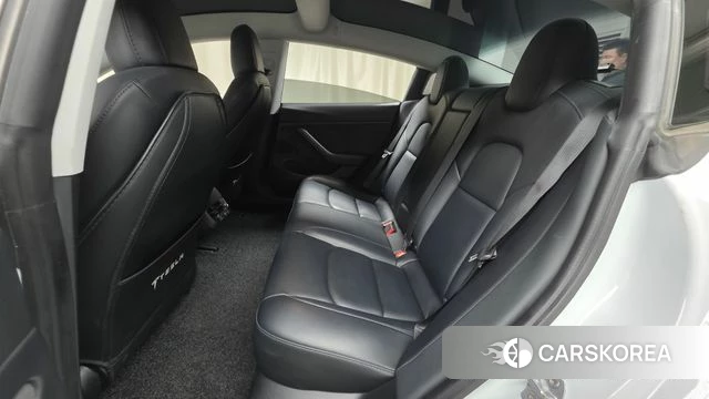 Tesla Model 3 2020 Белый из Кореи, фото 3