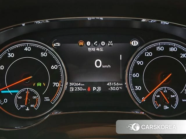Bentley Bentayga 2020 Черный из Кореи, фото 4