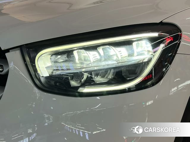 Mercedes-Benz GLC 2020 Белый из Китая, фото 3