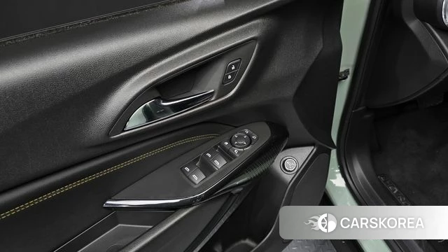 Chevrolet (GM Daewoo) Trax Crossover 2023 Синий нефрит из Кореи, фото 3