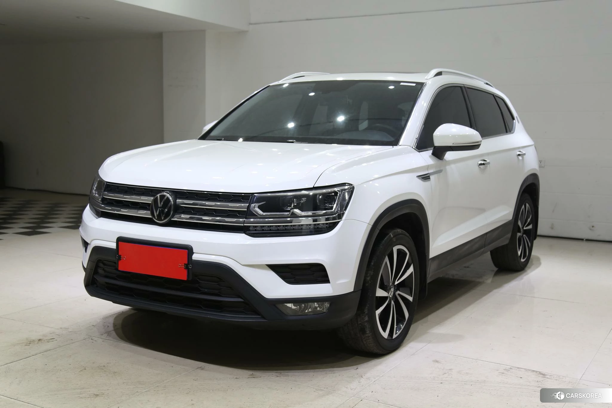Volkswagen Tharu 2020 Белый из Китая, фото 3
