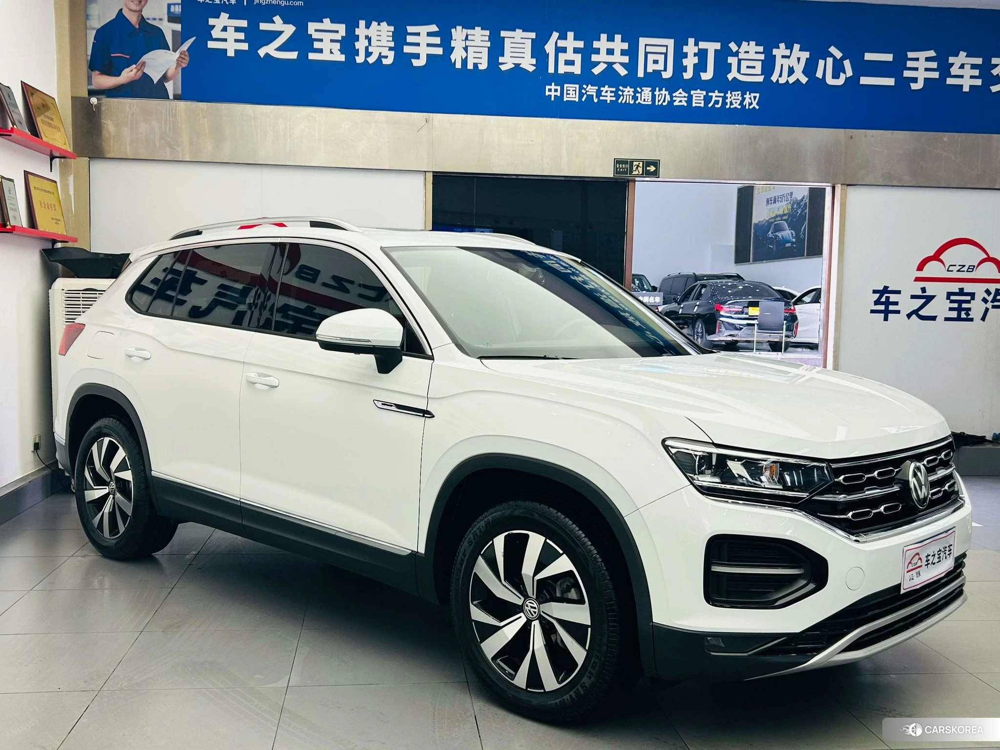 Volkswagen Tayron 2020 Белый из Китая, фото 3