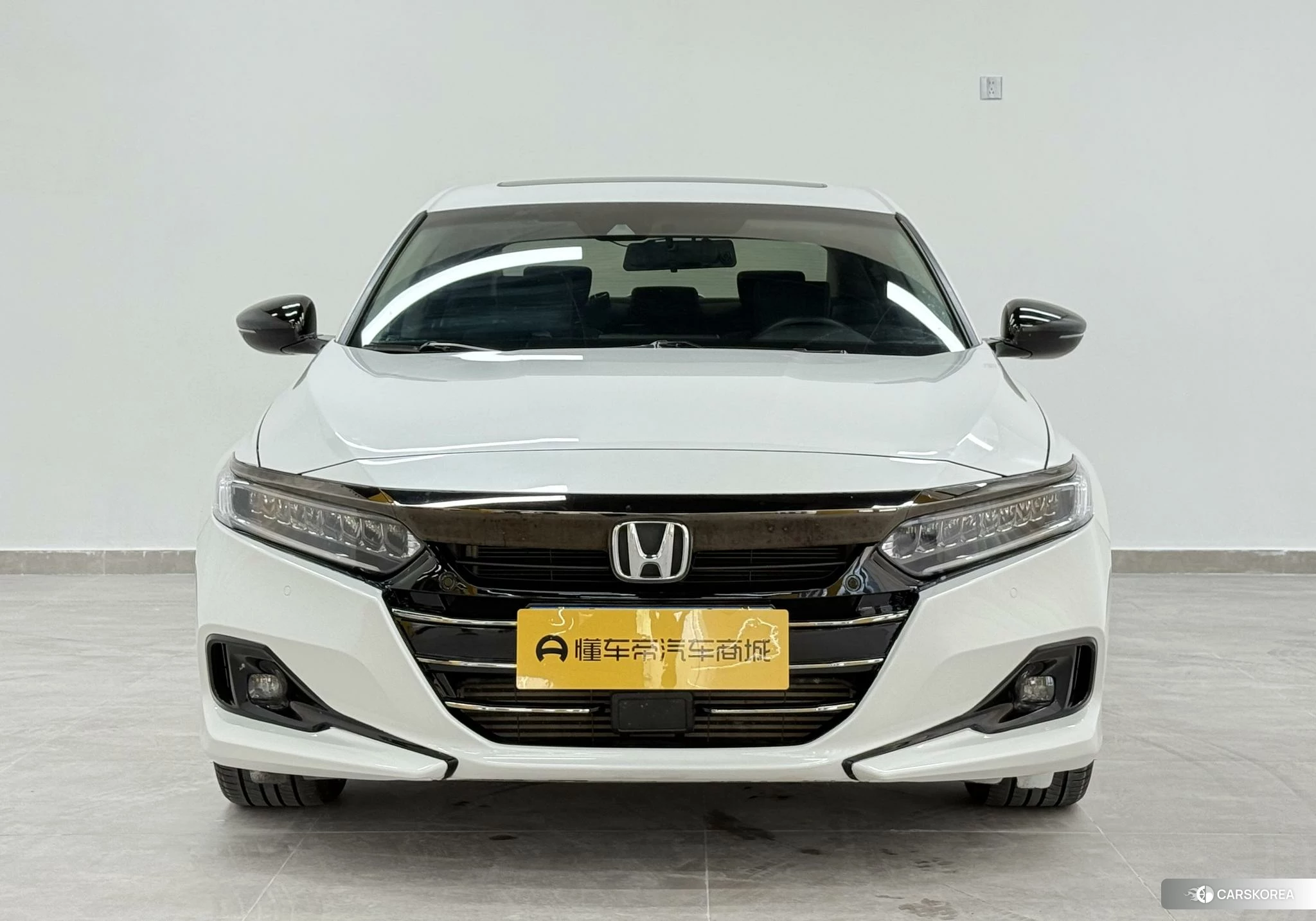 Honda Accord 2021 Белый из Китая, фото 3