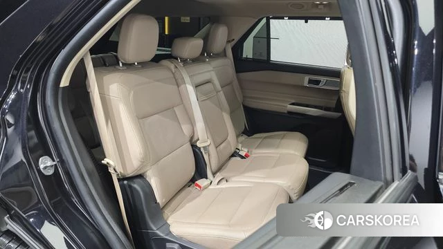 Ford Explorer 6th Generation 2021 Черный из Кореи, фото 3