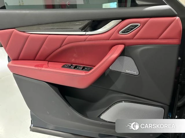 Maserati Levante 2023 Синий из Кореи, фото 3