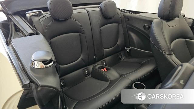 Mini Cooper Convertible 2021 Белый из Кореи, фото 3